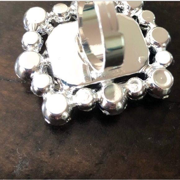 Cocktail Ring - Deep Claret - Picture 4 of 5